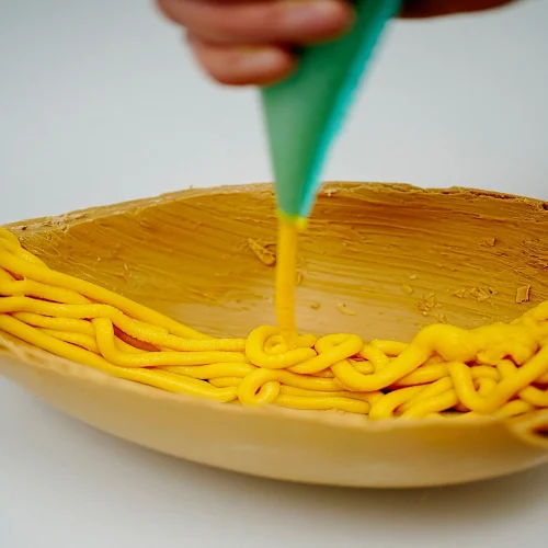 Alternative view of Uovo di Pasqua Artigianale Torta della Nonna